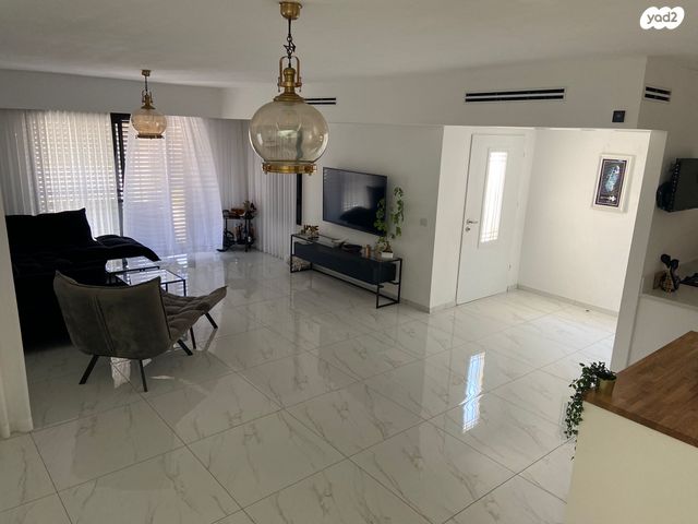 בית פרטי/ קוטג', חיים הזז 2, היובל, אור עקיבא