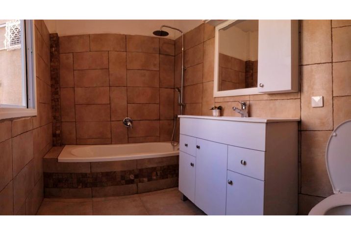 דירה, אלימלך 15, שכונת בן גוריון, מרכז העיר ג', רמת גן