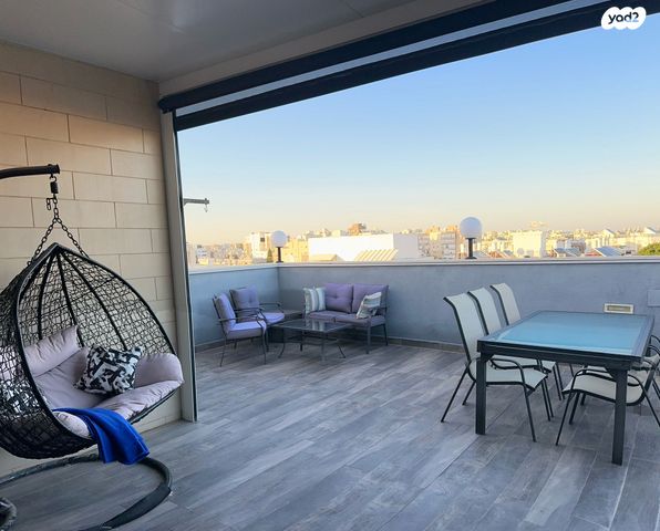 דופלקס, ארלוזורוב 60, שעריים, רחובות