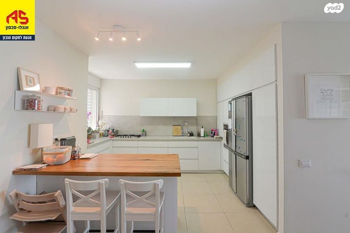 גג/ פנטהאוז, שדרות ניצה, צפון מערב מרכז העיר, נתניה