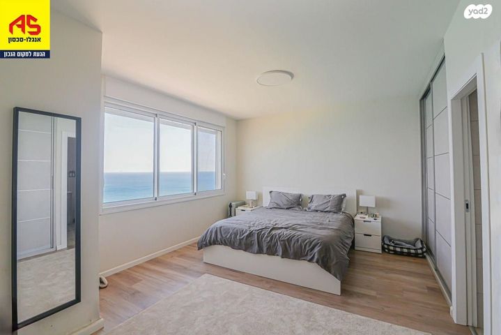 גג/ פנטהאוז, שדרות ניצה, צפון מערב מרכז העיר, נתניה