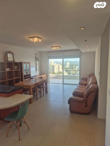 דירה, רנ"ק, אחוזה, חיפה