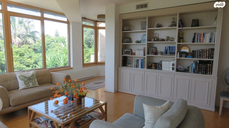 דו משפחתי, רמות, ירושלים