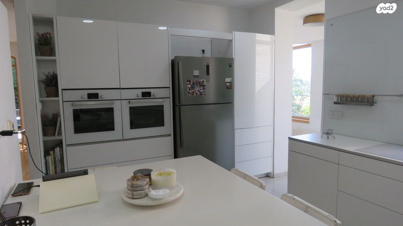 דו משפחתי, רמות, ירושלים