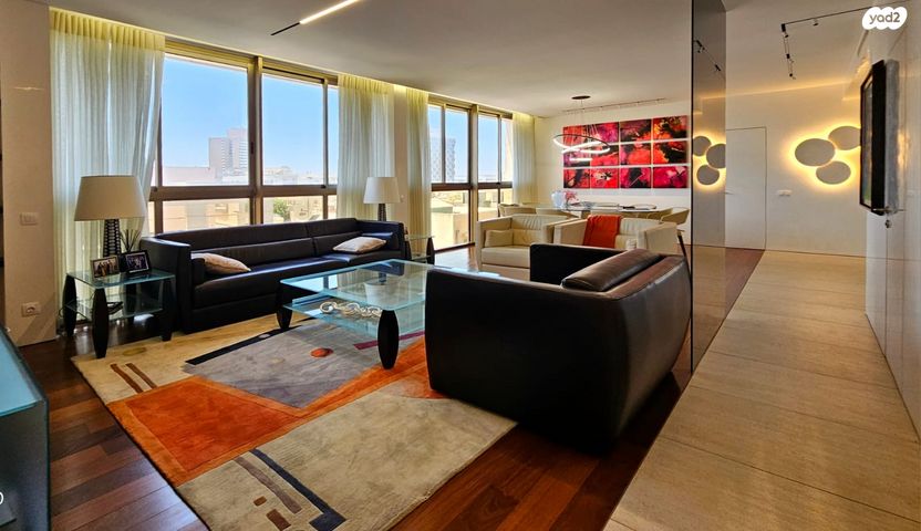 דופלקס, תל אביב יפו