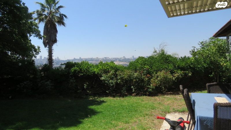 דו משפחתי, רמות, ירושלים