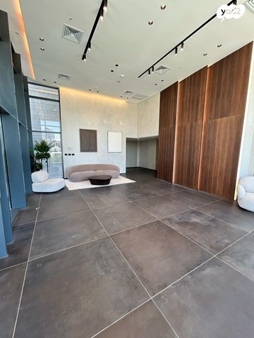 גג/ פנטהאוז, נורית הירש 11, דרום חדש, פארק הים, בת ים