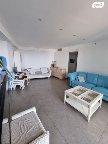 דירה, הגילה, נוף הטיילת, נתניה