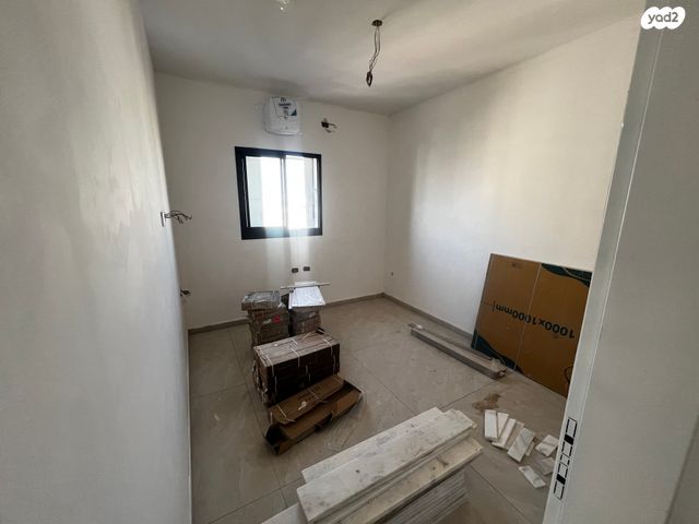 גג/ פנטהאוז, דב גרונר 4, עין גנים, פתח תקווה