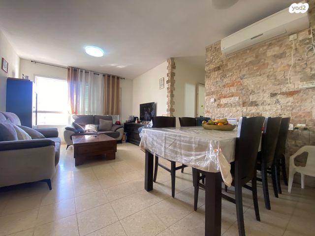 הרב יצחק בן חנן 18