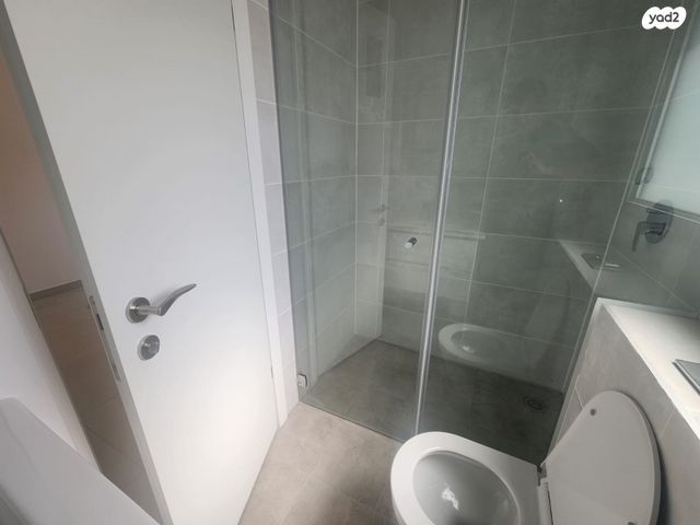 דירה, עקיבא, נווה דוד רמז, רעננה