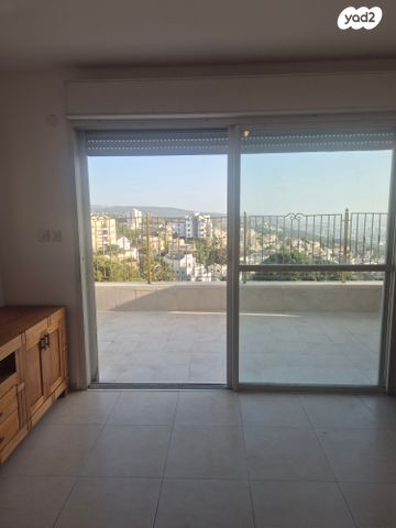 דירה, רנ"ק, אחוזה, חיפה