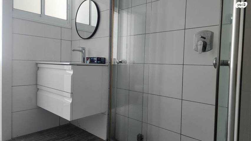 דירה, שאר העיר, חצור הגלילית