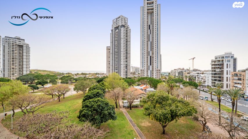 דירה, יצחק שדה, בת ים