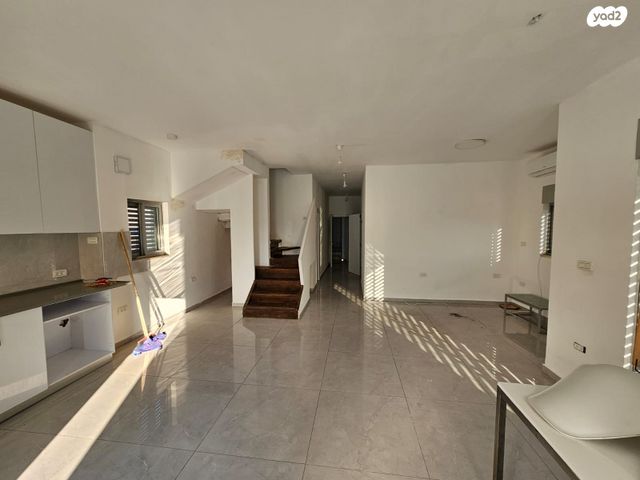 בית פרטי/ קוטג', שדה דוד