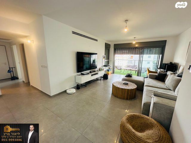 זאב וינהויז 