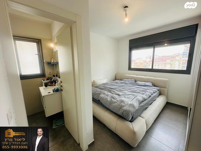 דירה, זאב וינהויז, יהוד מונוסון