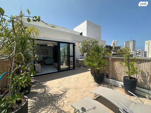 גג/ פנטהאוז, הגבול רוטשילד, בת ים