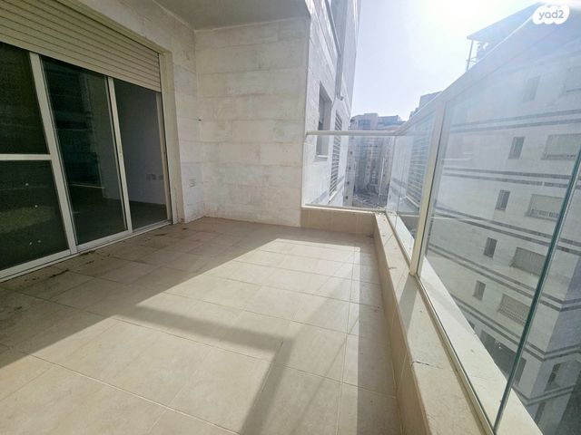 הלוח העברי 7