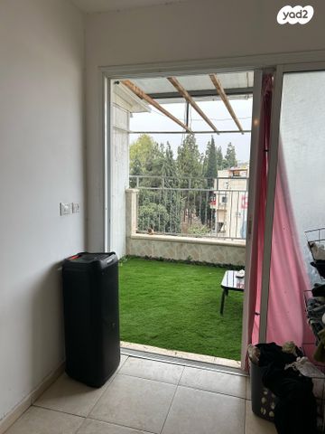 גג/ פנטהאוז, הרב קובלסקי 24, קרית הרצוג, בני ברק