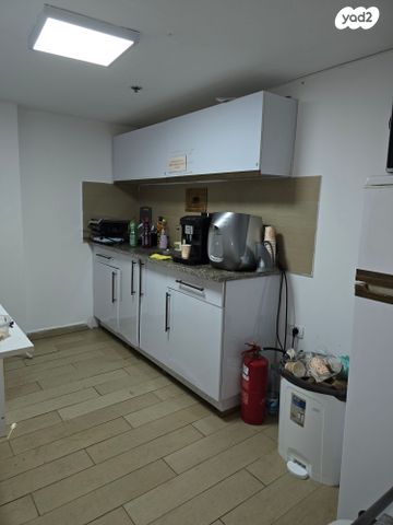 מחסנים, גינתון