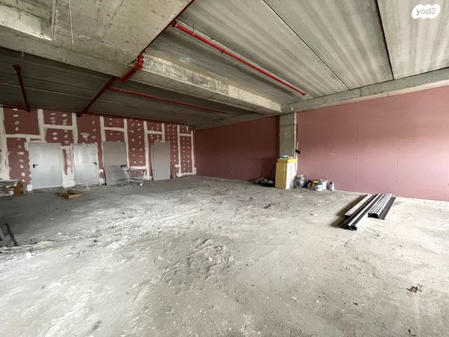 משרדים, ילדי טהרן, מב"ת מערב, אזור תעשייה חדש, ראשון לציון