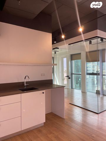 משרדים, בורסה, רמת גן