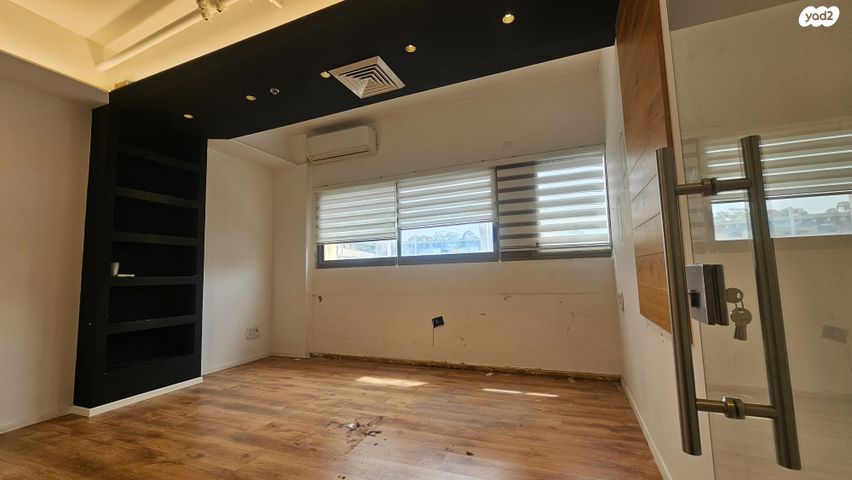 משרדים, תפוצות ישראל, תל גנים, גבעתיים