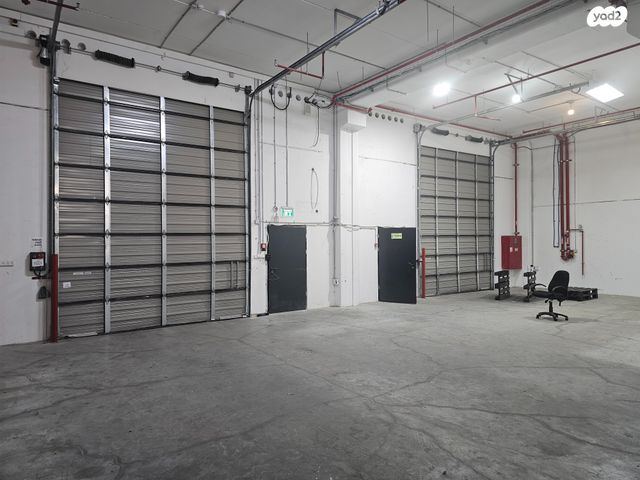 אזור תעשיה ג