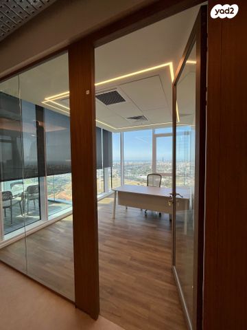 משרדים, דרך ששת הימים, בני ברק