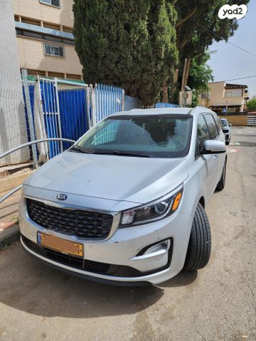 מודעת רכב קיה קרניבל