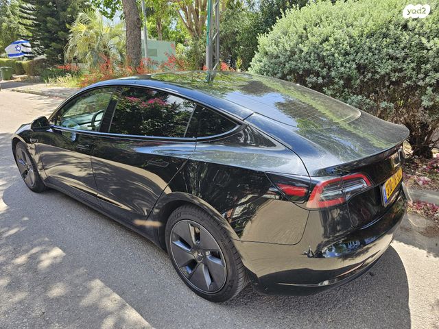 טסלה מודל 3