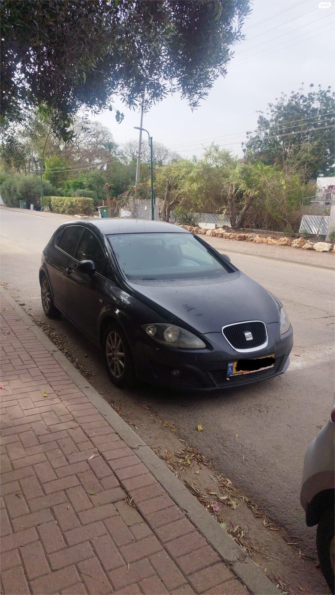 מודעת רכב סיאט לאון