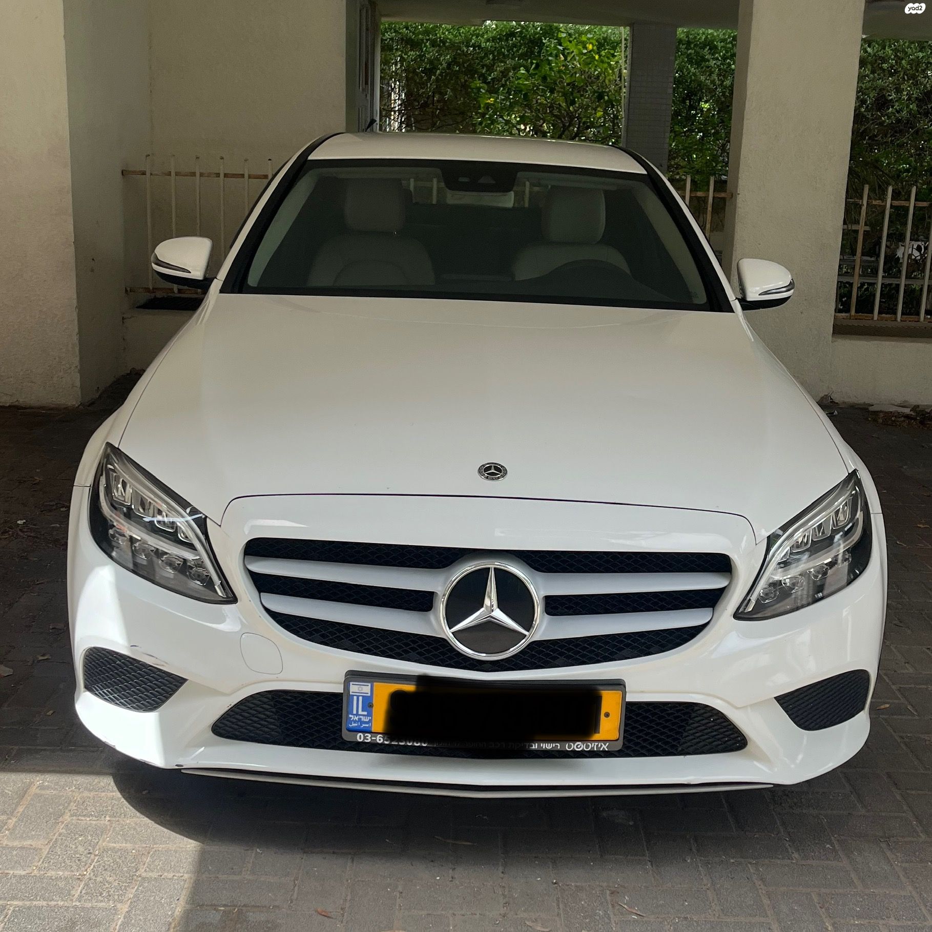 מודעת רכב מרצדס-בנץ C-class