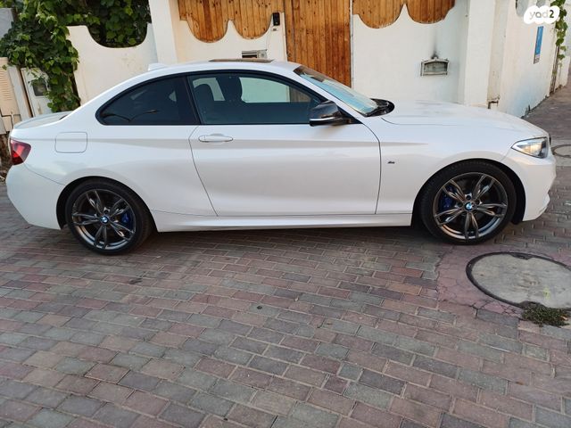 מודעת רכב ב מ וו סדרה 2