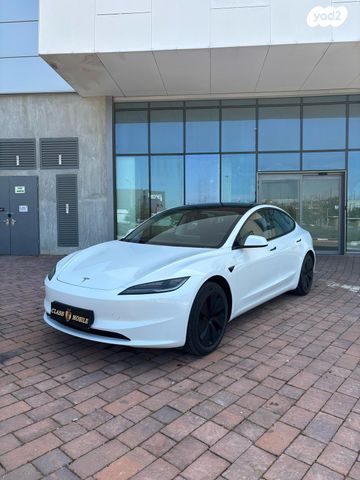 מודעת רכב טסלה מודל 3