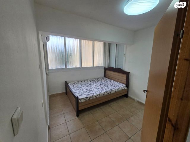 דירה, ז'בוטינסקי 5, שיכון ד, טבריה