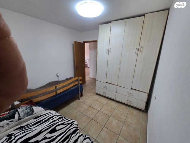 דירה, ז'בוטינסקי 5, שיכון ד, טבריה