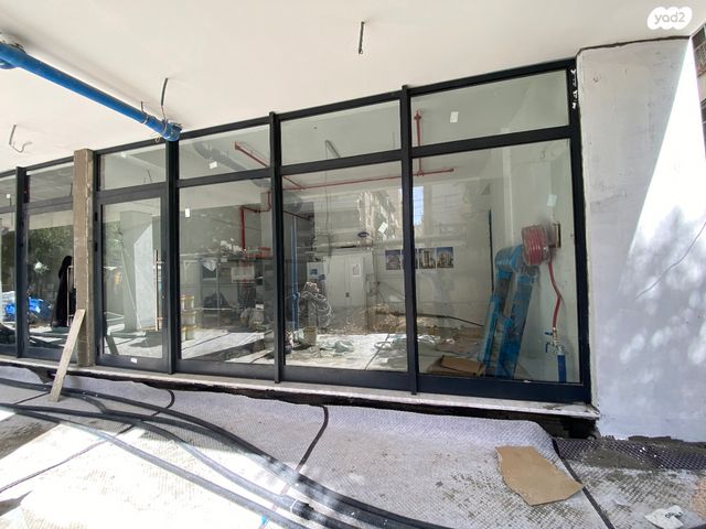 חנויות/ שטח מסחרי, עוזיאל 7, יד לבנים, רמת גן