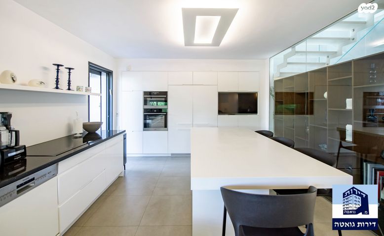 בית פרטי/ קוטג', נווה עוז, פתח תקווה