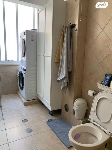 דירה, צלליכין, רמז, מערב ותיק, ראשון לציון