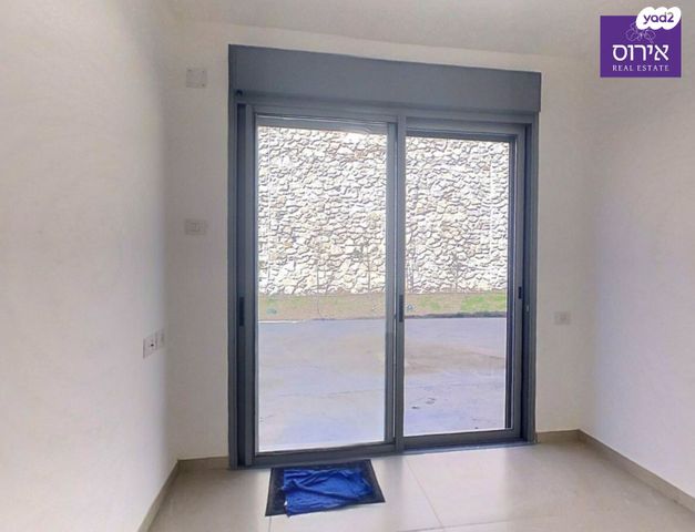 דירת גן, מעלות תרשיחא