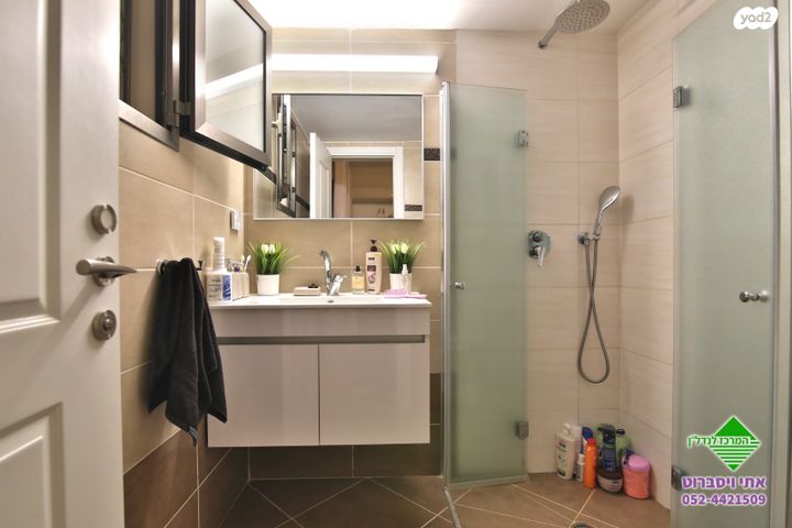 בית פרטי/ קוטג', דגניה, מרכז העיר, סביניה, הוותיקה, קרית ביאליק