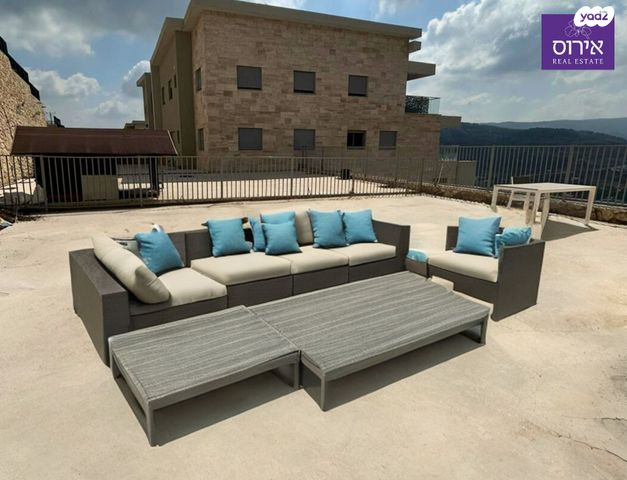 דירת גן, מעלות תרשיחא