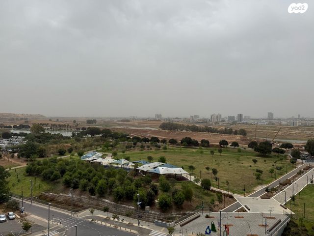 דירה, פרופסור ישעיהו ליבוביץ 24, עזרא, הארגזים, תל אביב יפו