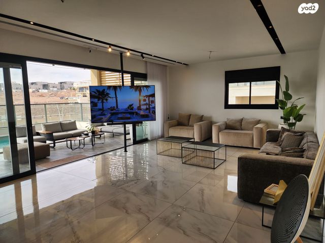 גג/ פנטהאוז, אילת