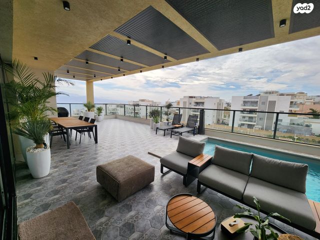 גג/ פנטהאוז, אילת