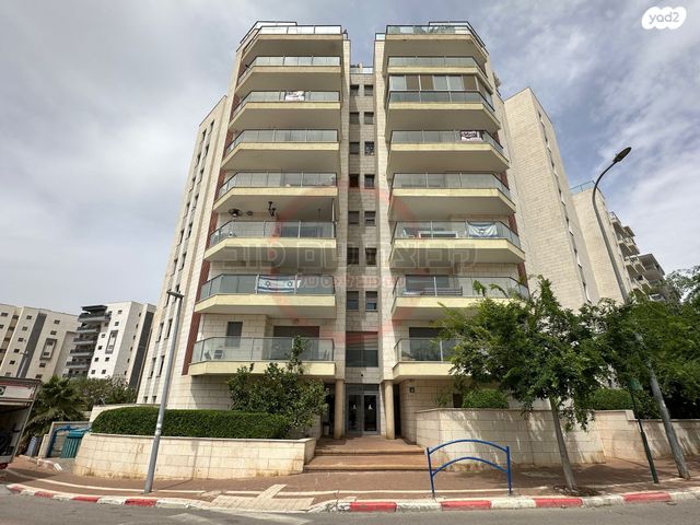 דירה, חטיבת כפיר, רובע יזרעאל סביוני העמק, עפולה