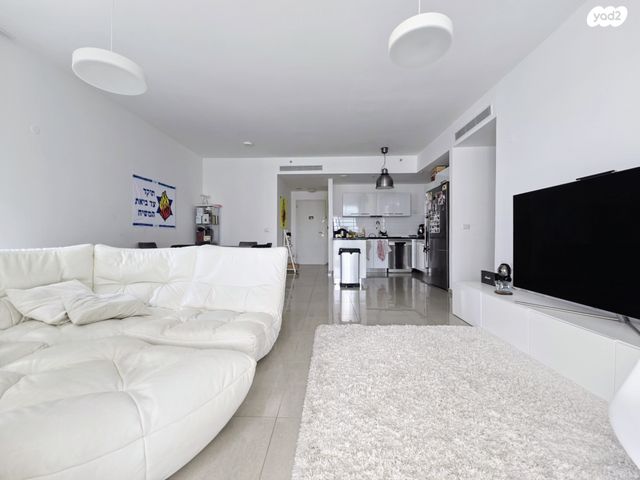 דירה, עוזי חיטמן 3, עיר ימים, נתניה