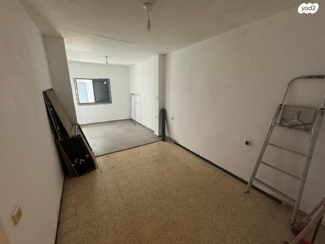 דירה, סוקולוב 10, רוטשילד עצמאות, בת ים